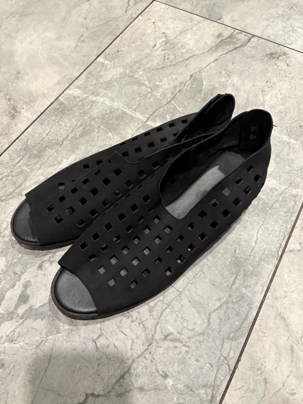 Arche Black Square-Cut Open-Toe Sandals